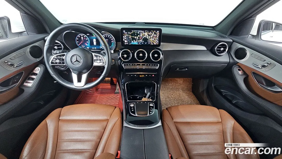 Mercedes-Benz GLC-Class — фото 10