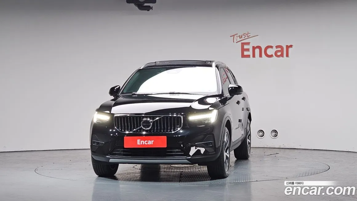 Volvo XC40 2025 из KR, фото 9
