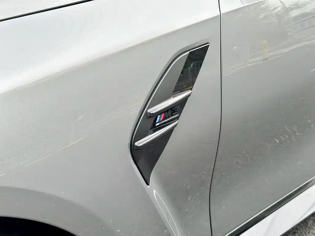 BMW M3 — фото 10