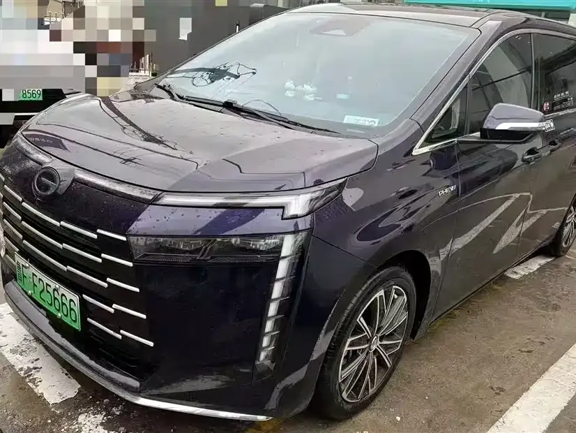GAC Motor E8 Hybrid — фото 1