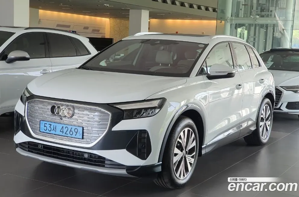 Audi Q4 e-tron
