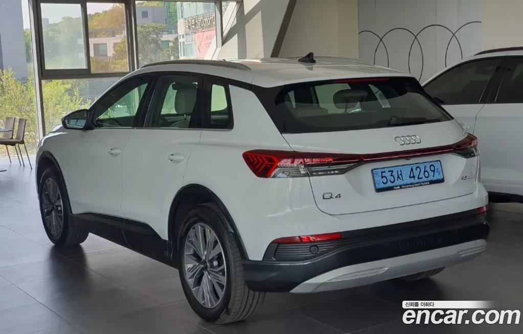 Audi Q4 e-tron 2025 из KR, фото 5
