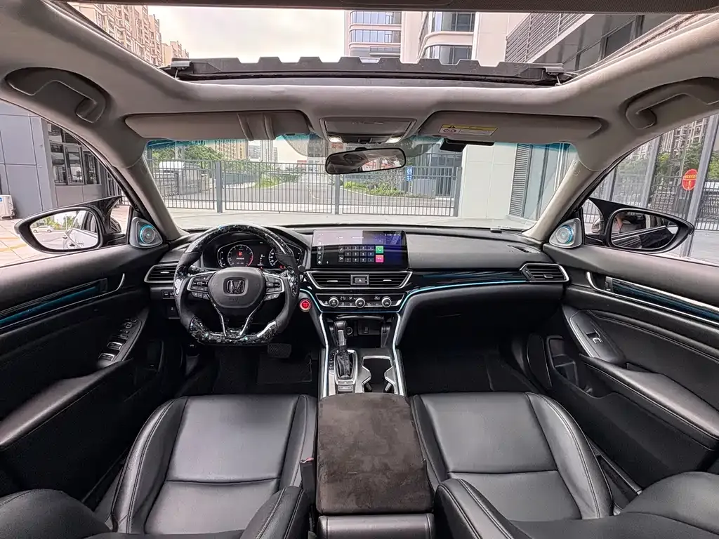 Honda Accord — фото 6