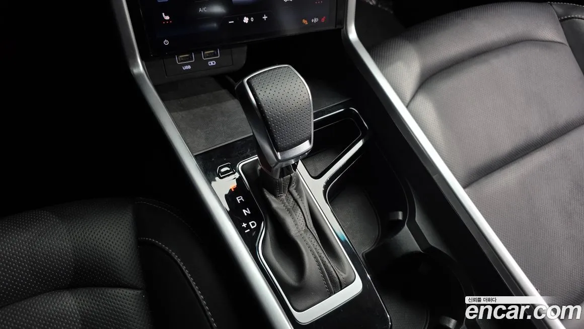 KG Mobility (Ssangyong) Torres 2023 из KR, фото 4