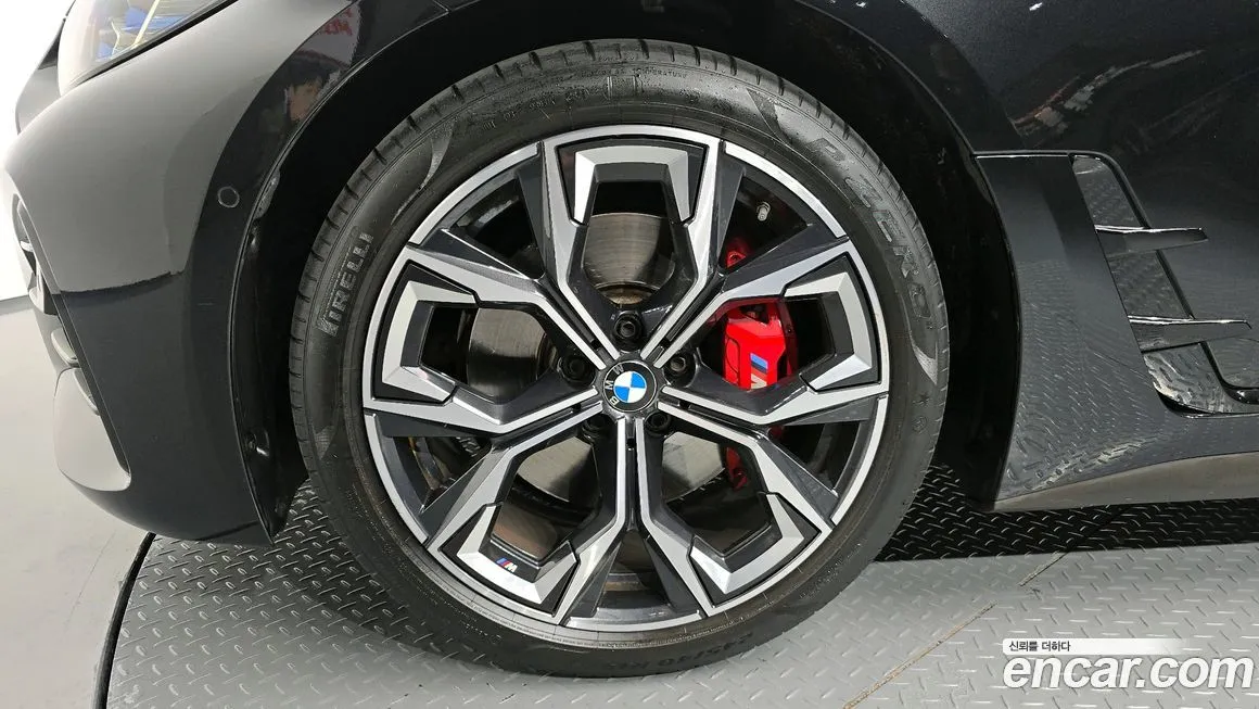 BMW 4-Series 2022 из KR, фото 9