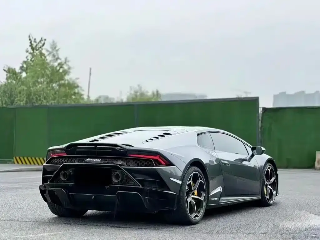 Lamborghini Huracan — фото 4