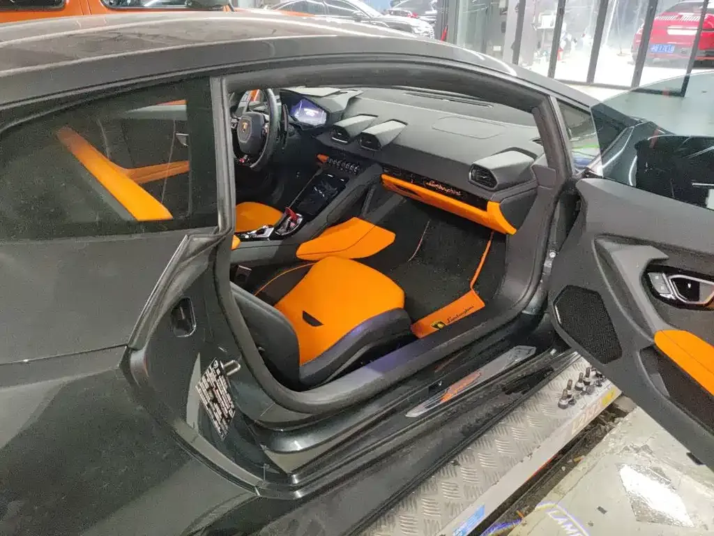 Lamborghini Huracan — фото 3