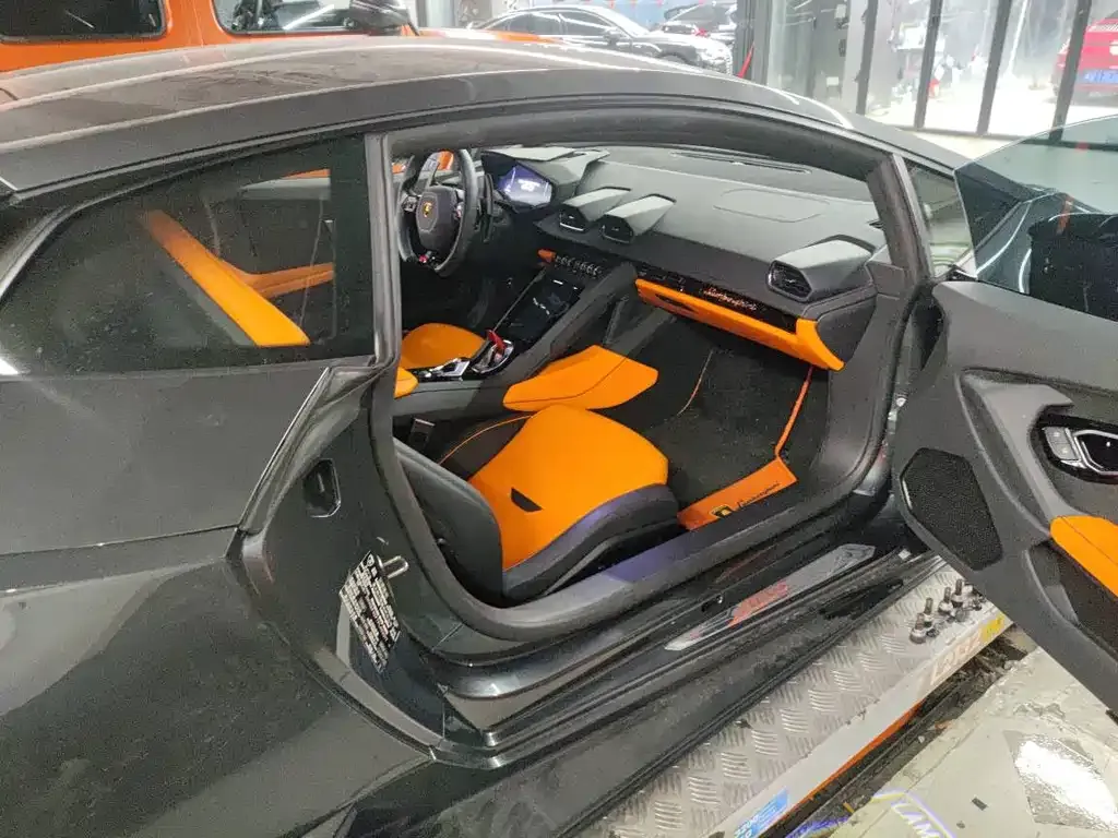 Lamborghini Huracan — фото 6