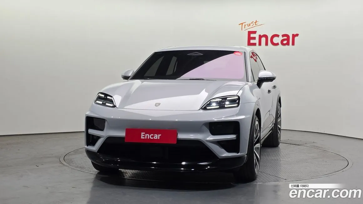 Porsche Macan 2025 из KR, фото 5