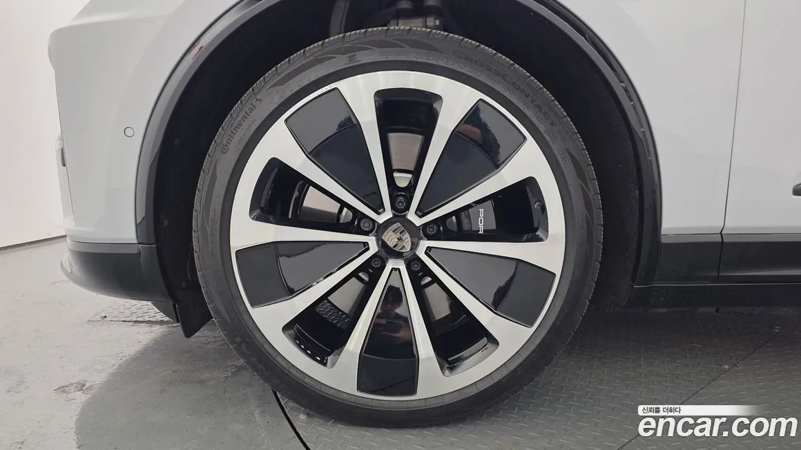 Porsche Macan 2025 из KR, фото 7