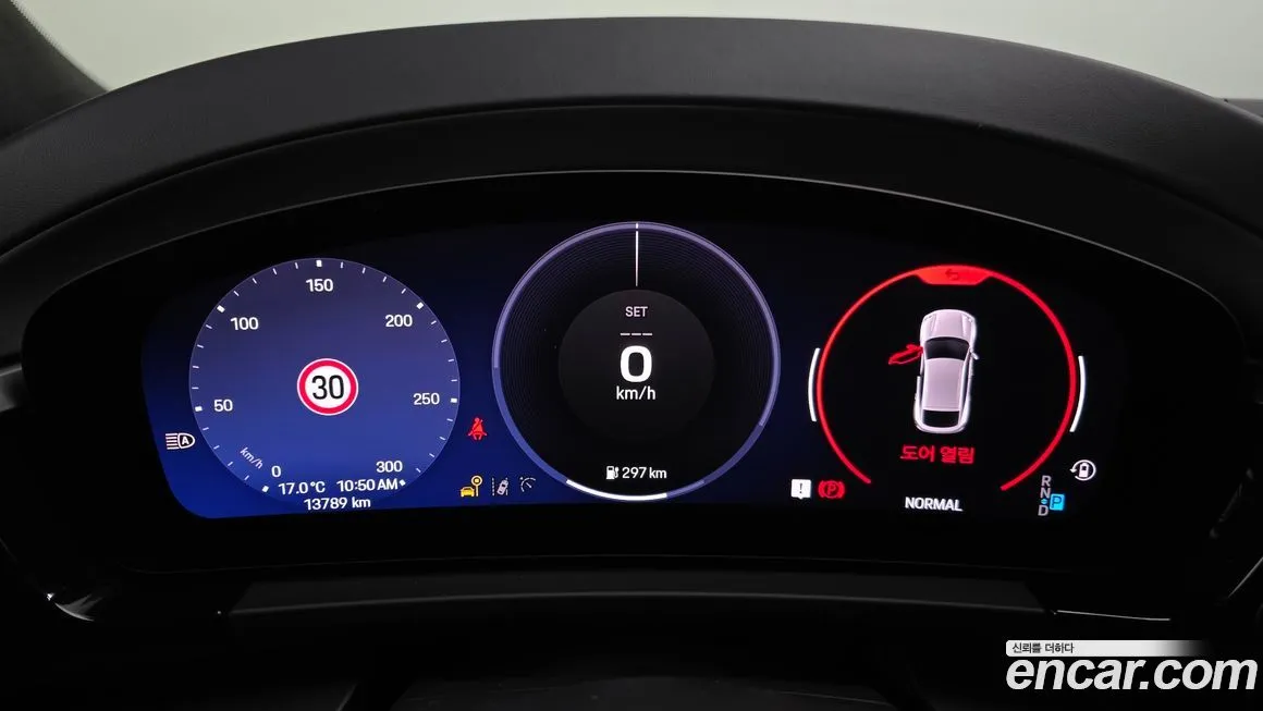 Porsche Macan 2025 из KR, фото 2