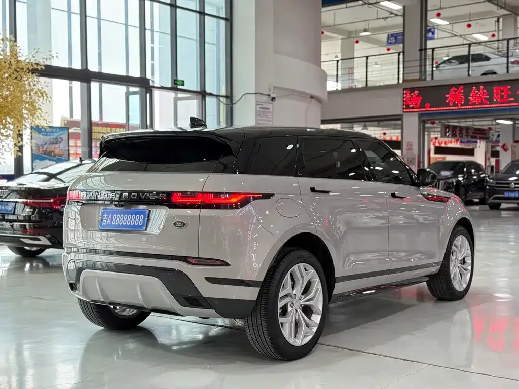 Land Rover Evoque — фото 8