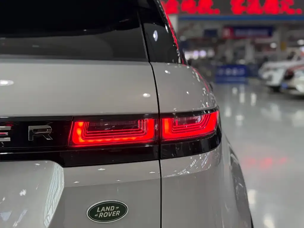 Land Rover Evoque — фото 2