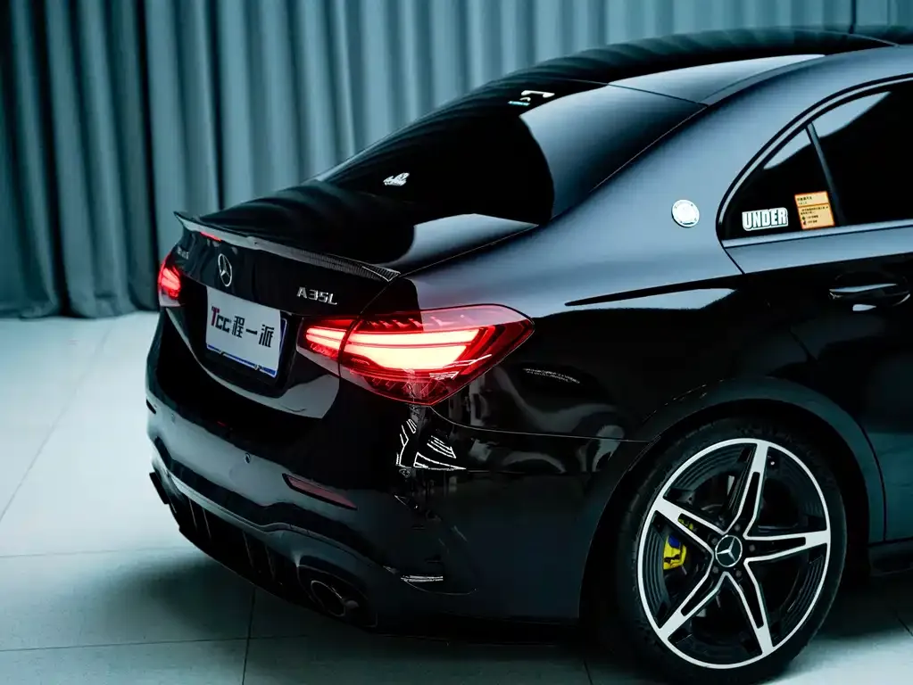 Mercedes-Benz A-Class AMG — фото 10