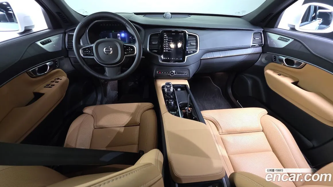 Volvo XC90 2025 из KR, фото 10