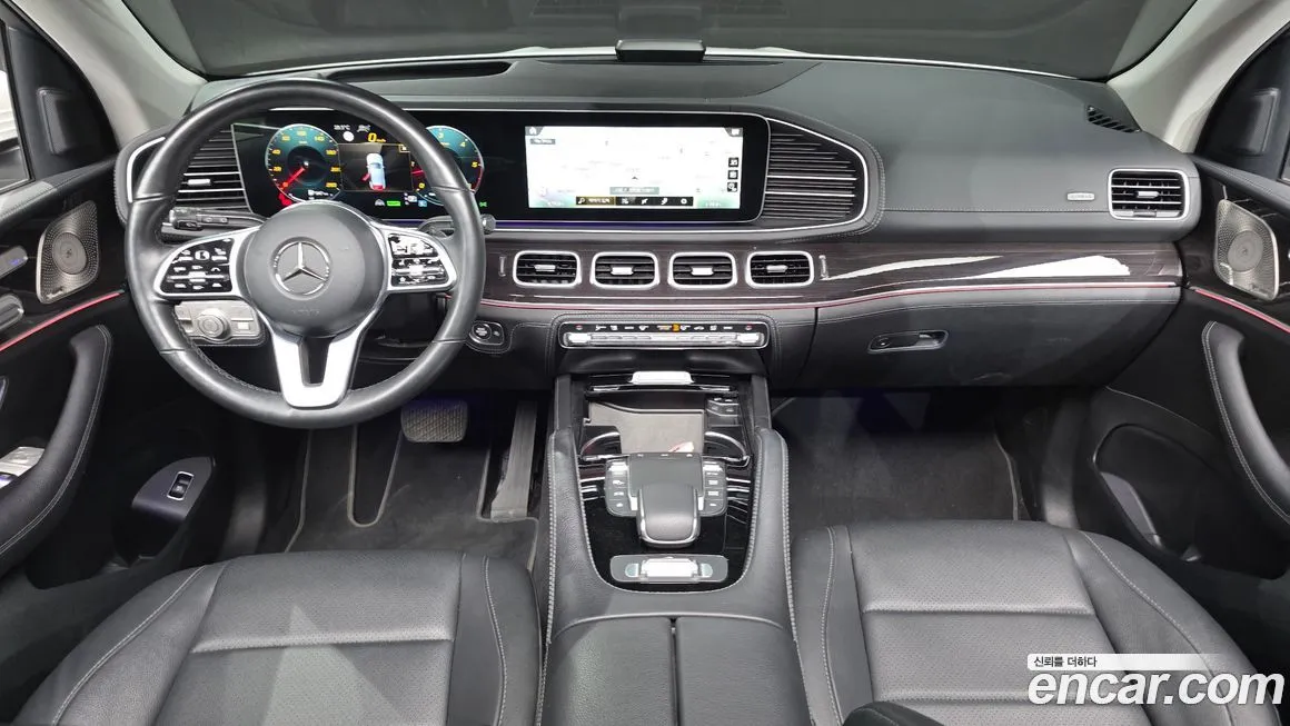 Mercedes-Benz GLE-Class — фото 6