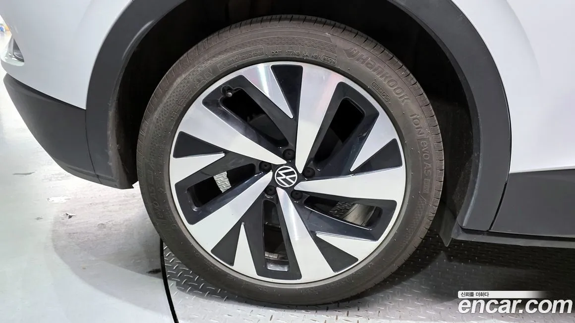 Volkswagen ID.4 2023 из KR, фото 4