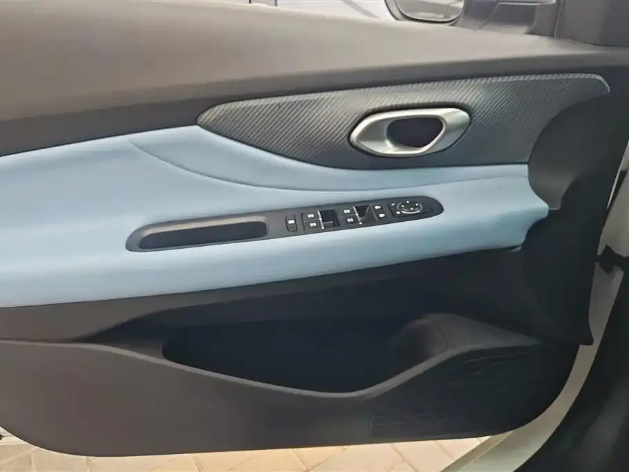GAC Motor Shadow Leopard — фото 9