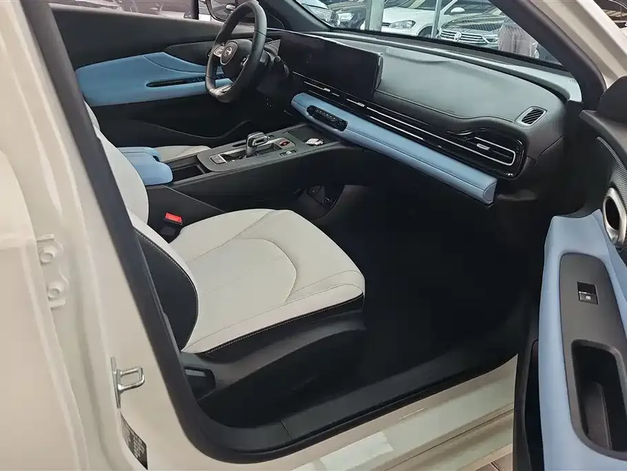 GAC Motor Shadow Leopard — фото 8