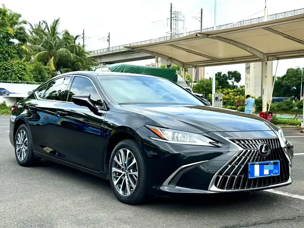 Lexus ES 2024 из CN, фото 7