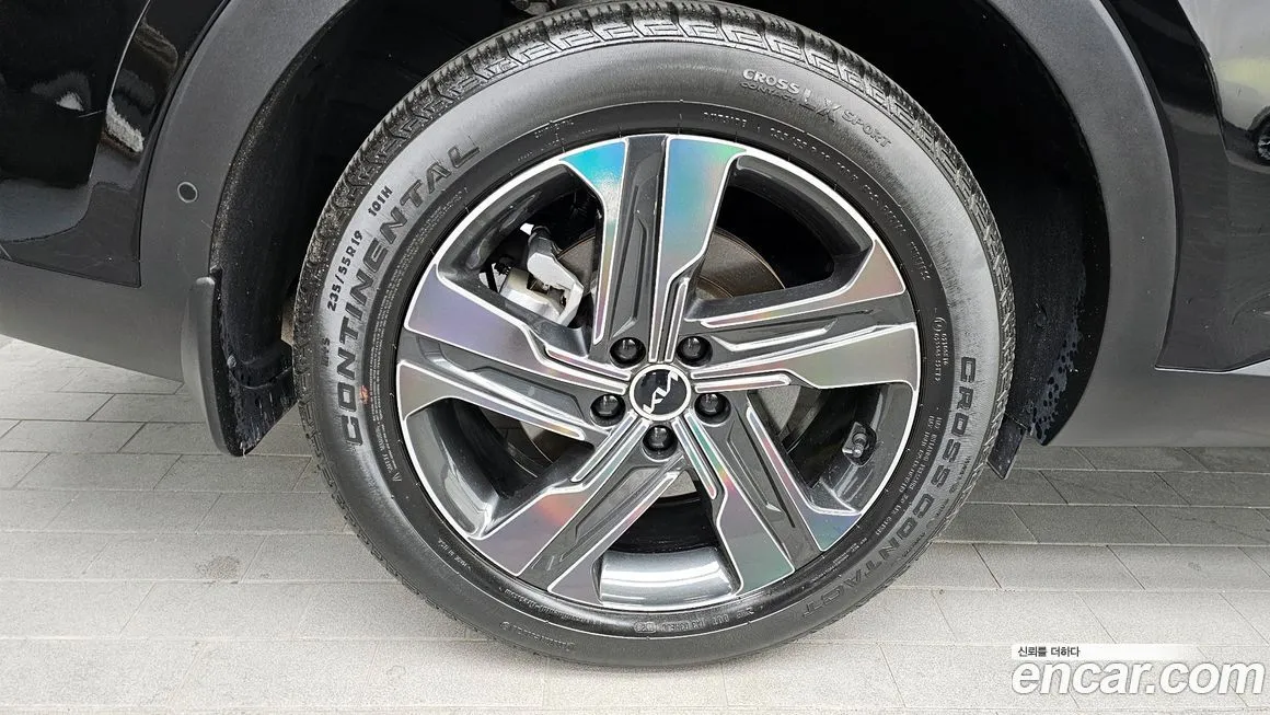 Kia Sorento — фото 10