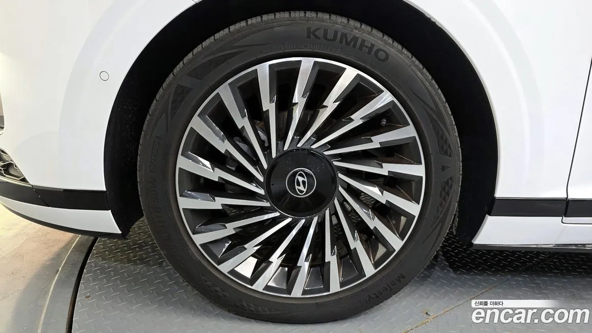 Hyundai Grandeur 2023 из KR, фото 6