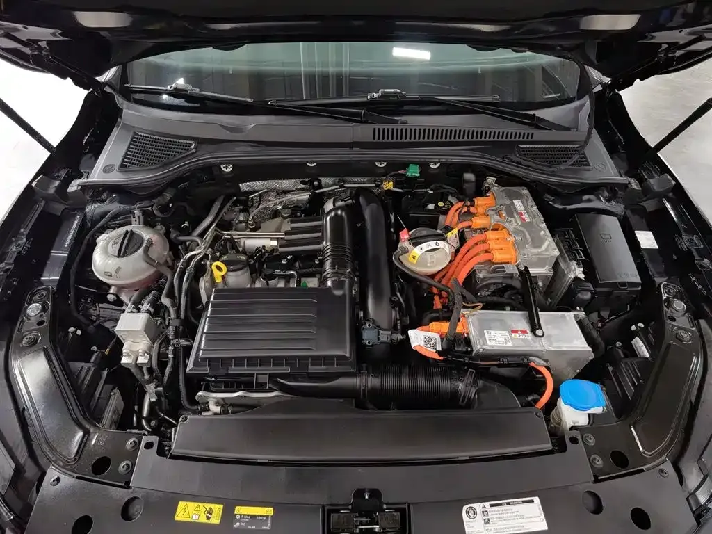 Volkswagen Passat New Energy 2024 из CN, фото 9