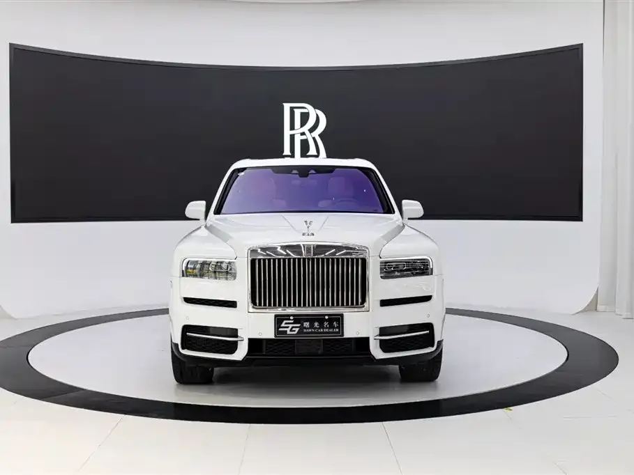 Rolls-Royce Cullinan — фото 6