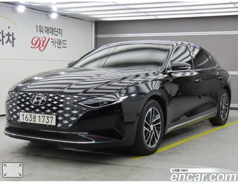 Hyundai Grandeur — фото 1