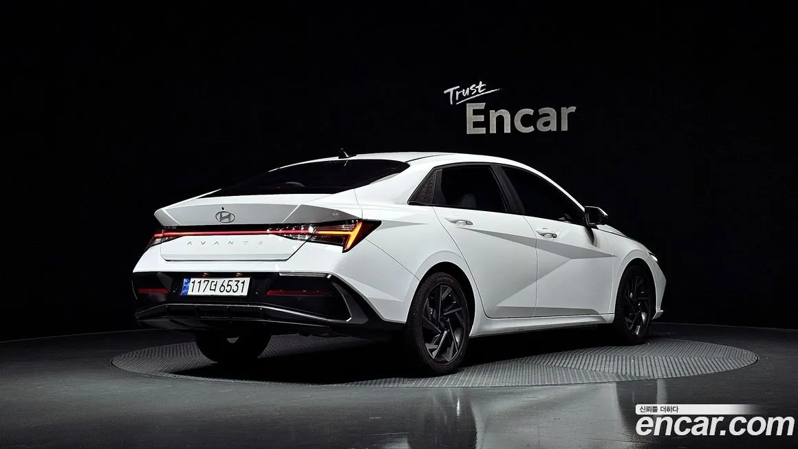Hyundai AVANTE — фото 5