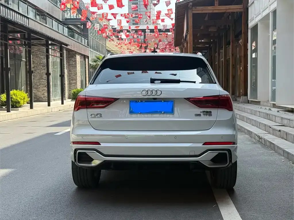Audi Q3 — фото 5