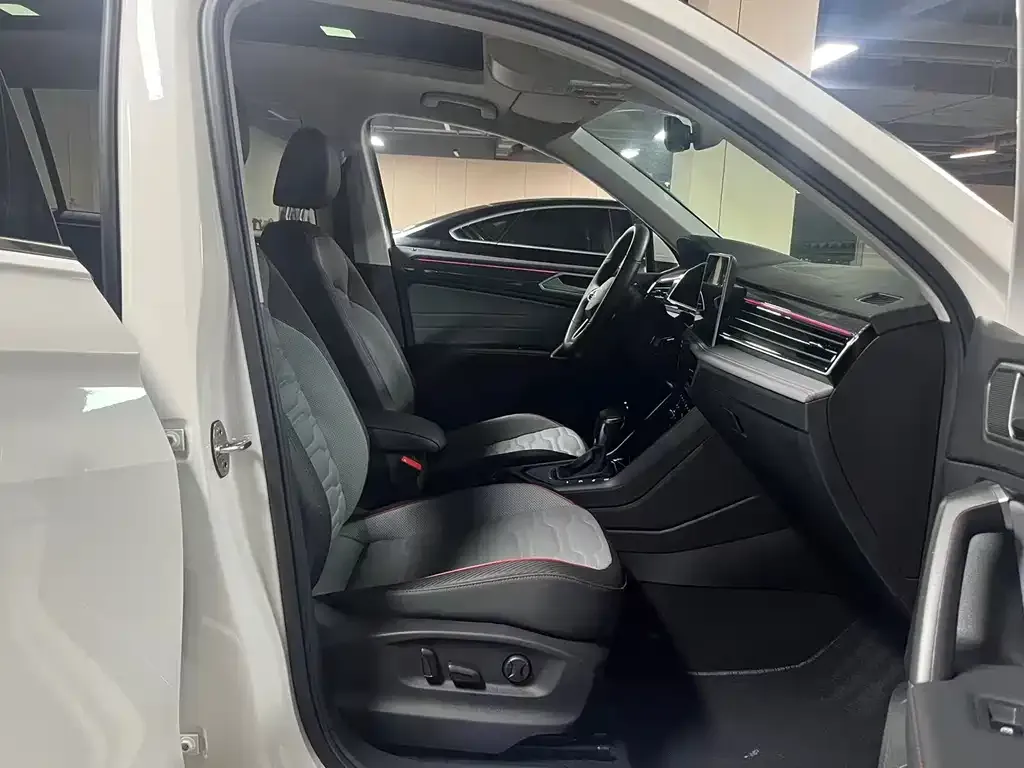 Volkswagen Tiguan L New Energy 2022 из CN, фото 5