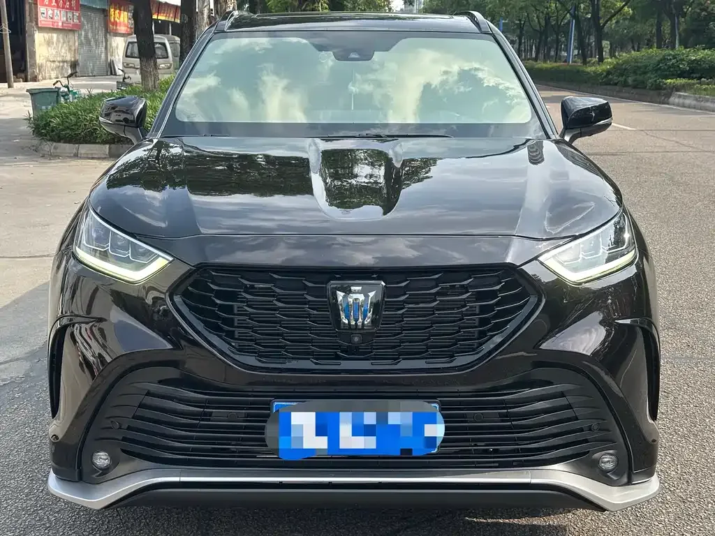 Toyota Crown Kluger 2021 из CN, фото 6