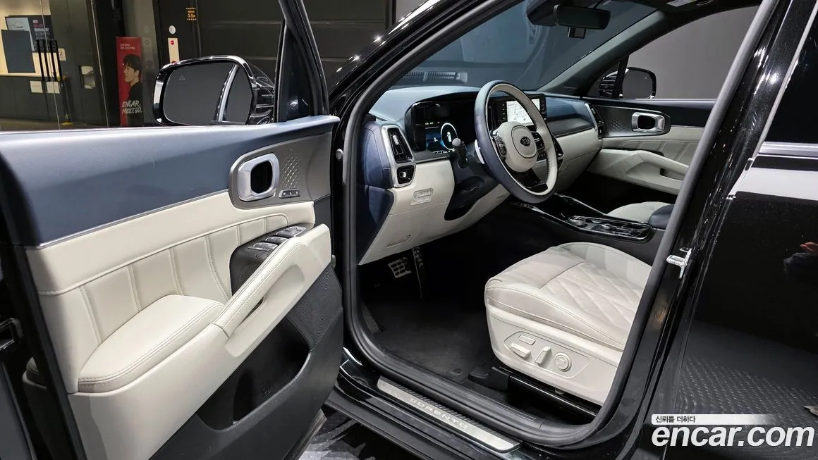Kia Sorento — фото 5