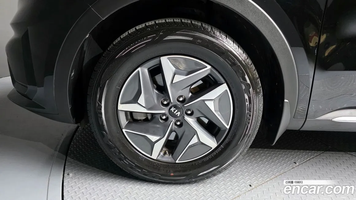 Kia Sorento — фото 10