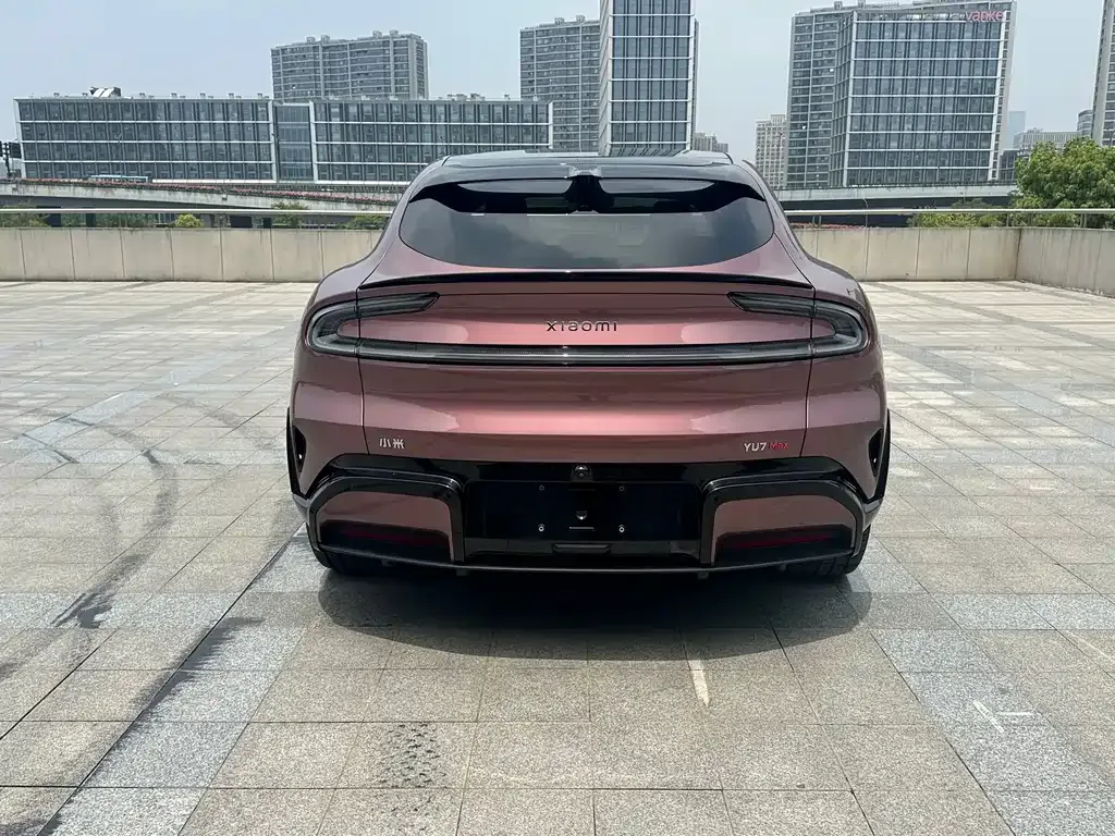 Xiaomi YU7 — фото 7