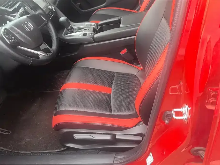 Honda Civic — фото 10