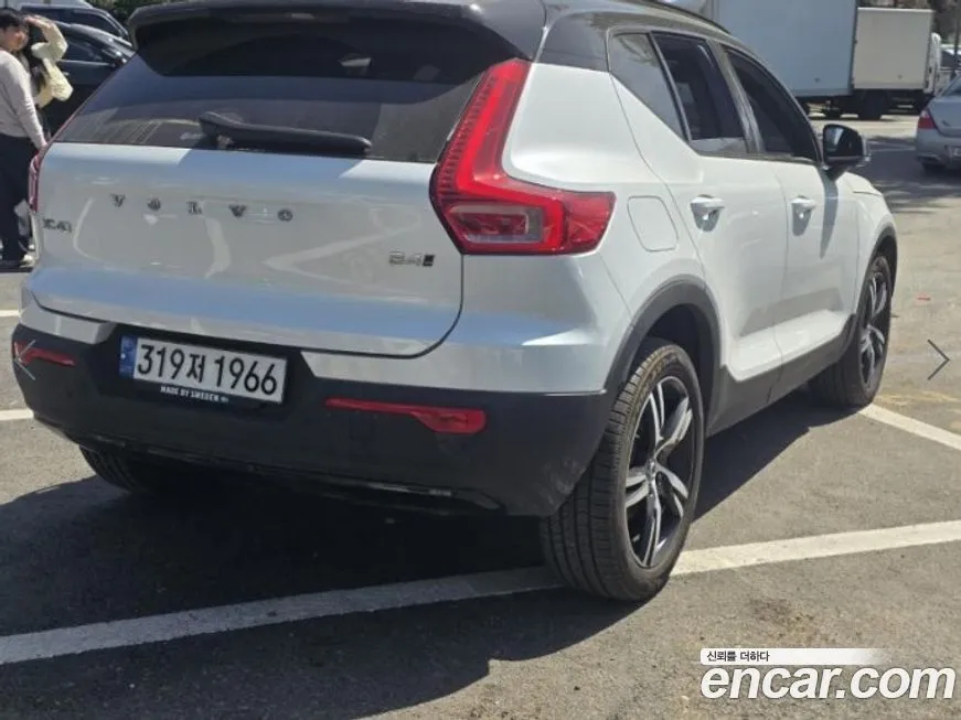 Volvo XC40 2022 из KR, фото 3