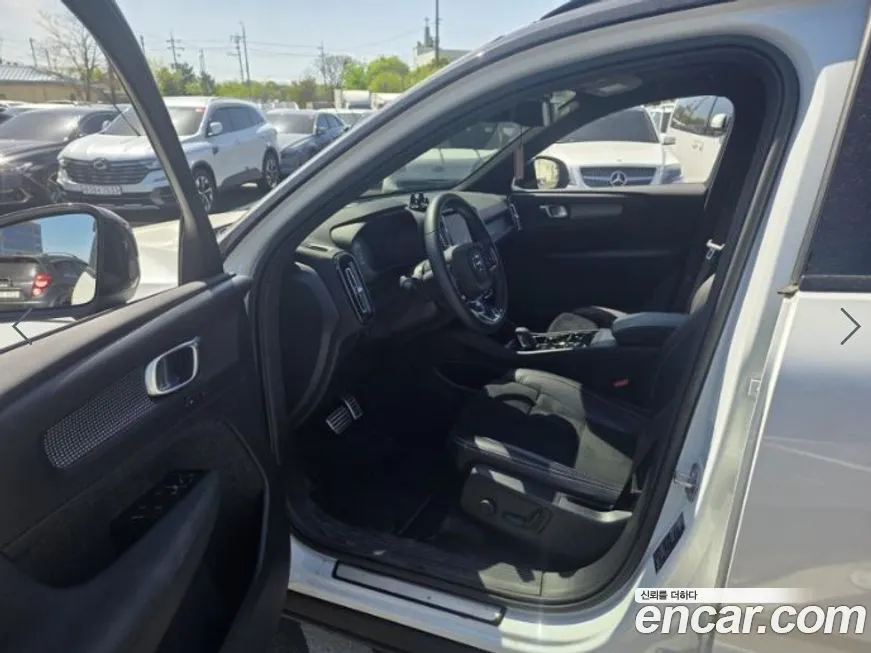 Volvo XC40 2022 из KR, фото 7
