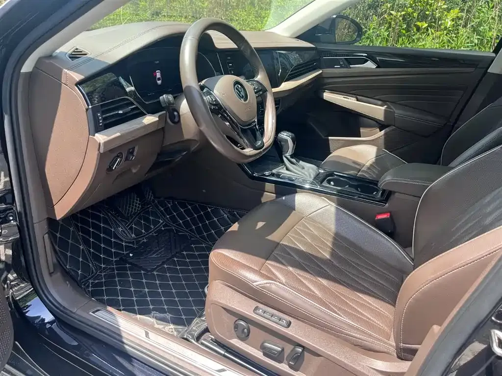 Volkswagen Passat — фото 8