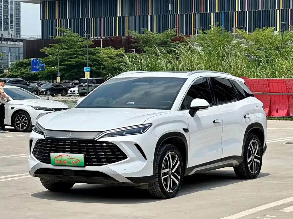 BYD L DM-i
