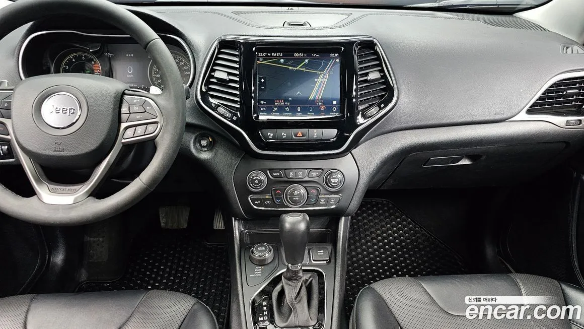 Jeep Cherokee — фото 6