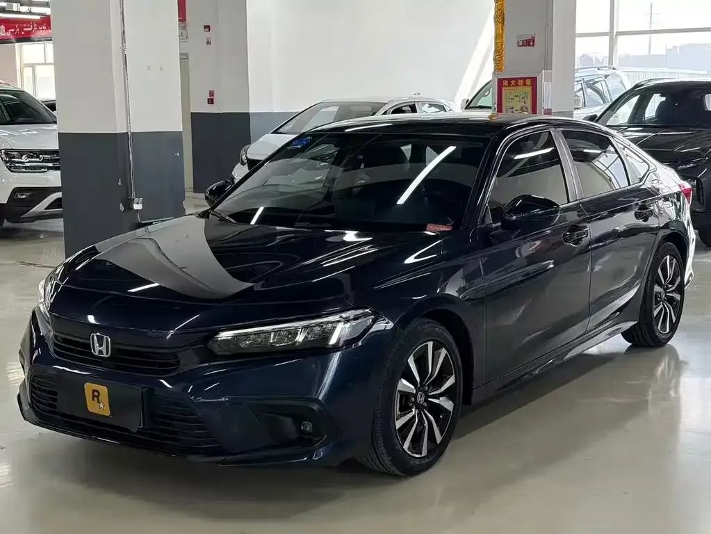 Honda Civic — фото 1