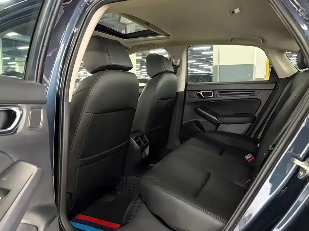 Honda Civic — фото 9