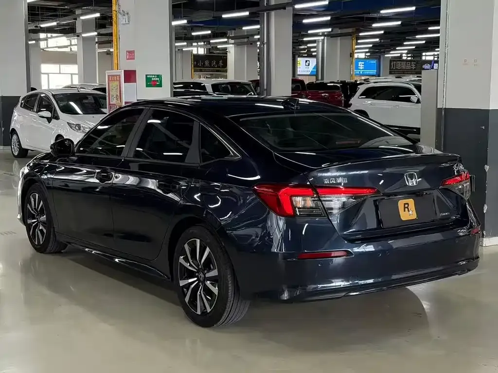 Honda Civic — фото 3