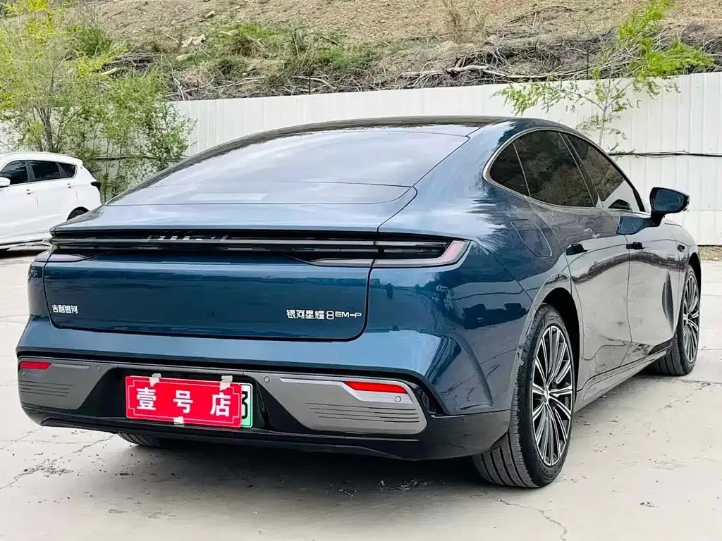 Geely Galaxy Xingyao 8 2025 из CN, фото 10