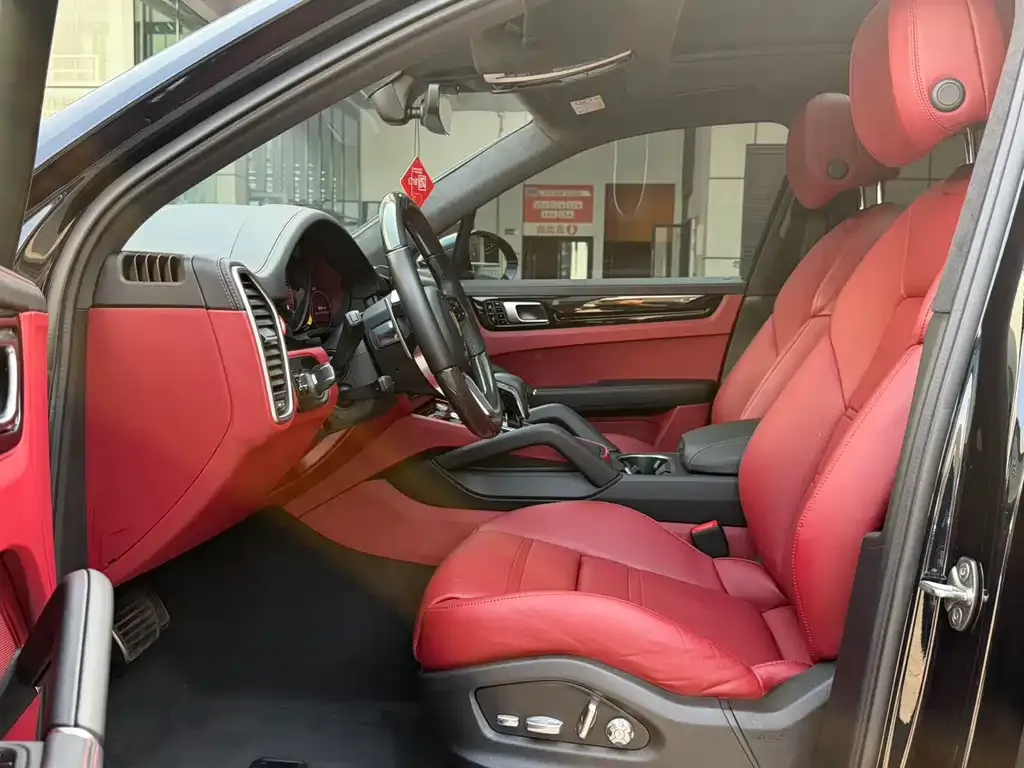 Porsche Cayenne 2021 из CN, фото 5