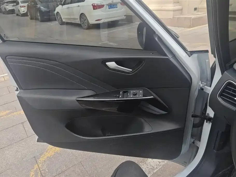 Volkswagen ID.3 2024 из CN, фото 4