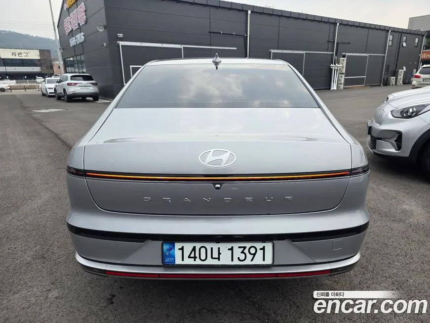 Hyundai Grandeur — фото 10