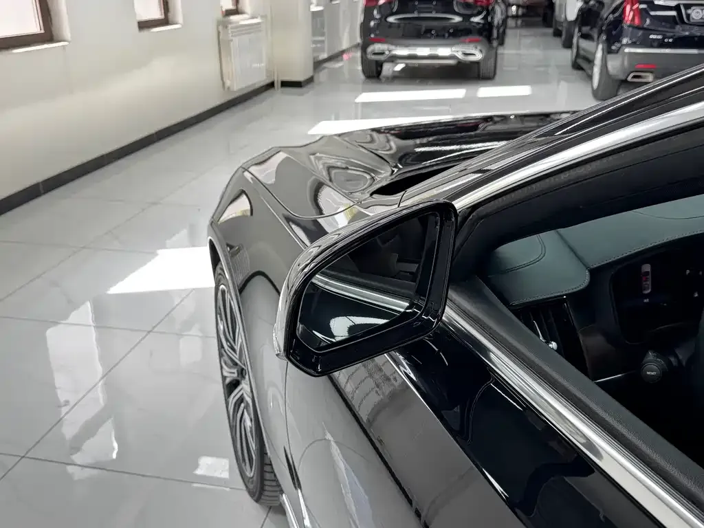 Volvo S90 2022 из CN, фото 5
